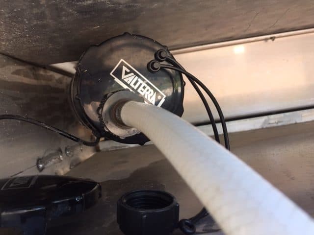 Same shot as above except now the adapter with hose is attached. Still a very close up shot.