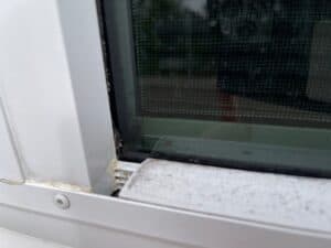 Replacing Your RV's Window Seals - Supersize Life